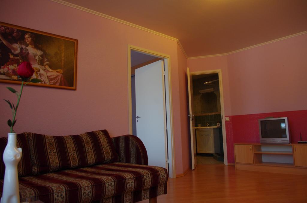 Oasis Apartments Parnawa Pokój zdjęcie